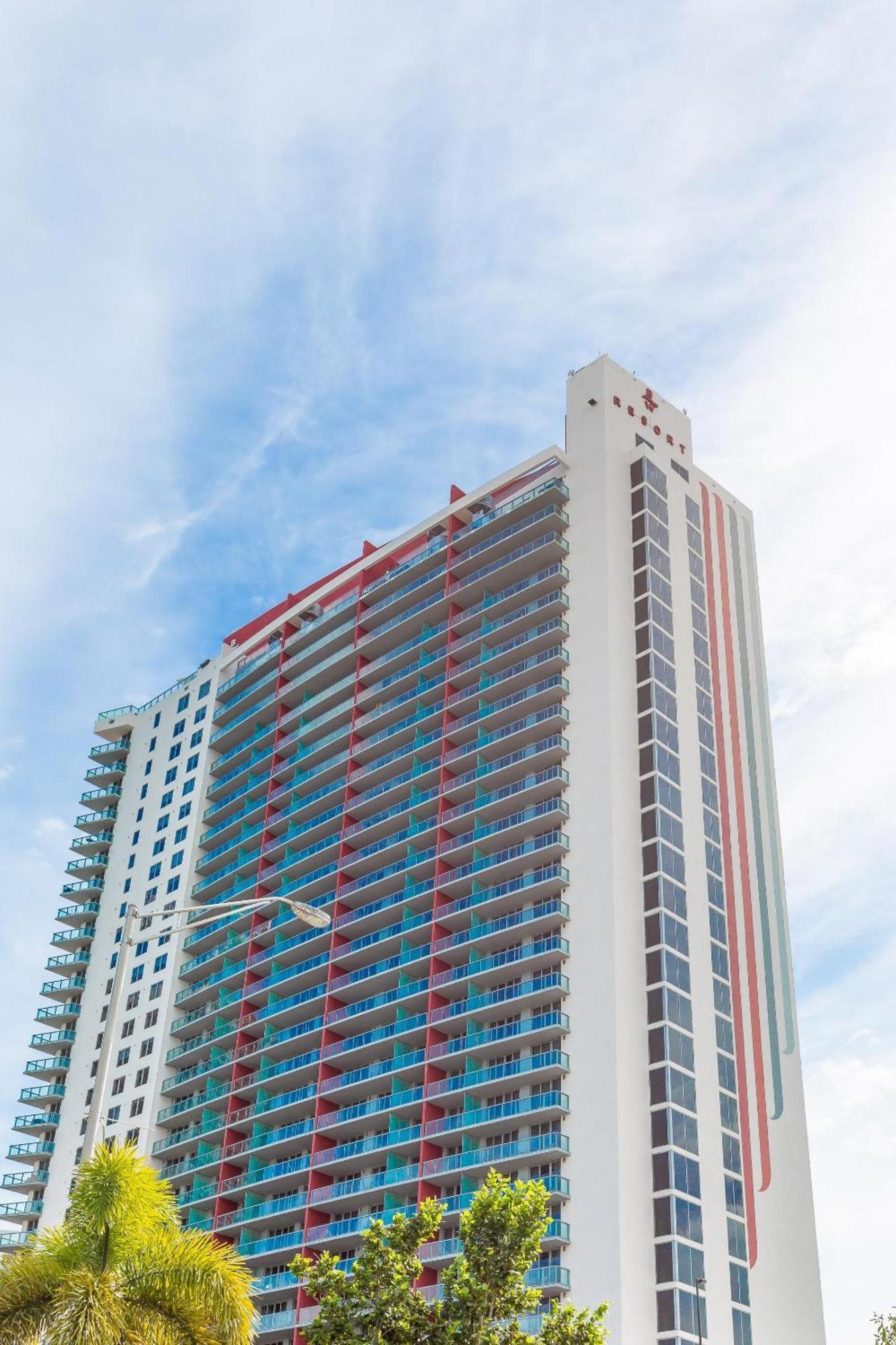 Modern Studio Rental At Beachwalk Resort Hollywood 18Th Floor Exterior photo